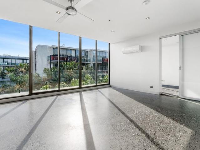 Apartment for rent in Port Melbourne, Melbourne