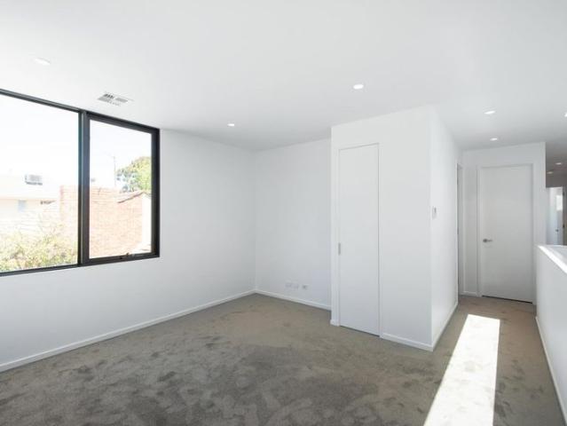 Townhouse for rent in Camerons Creek, Victoria