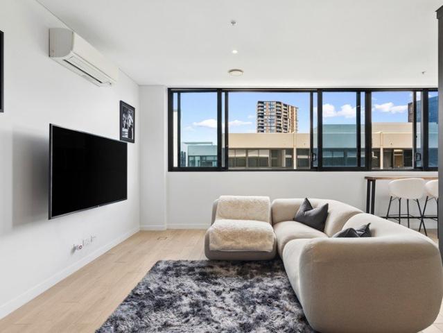 Apartment for sale in Wentworth Point, Sydney