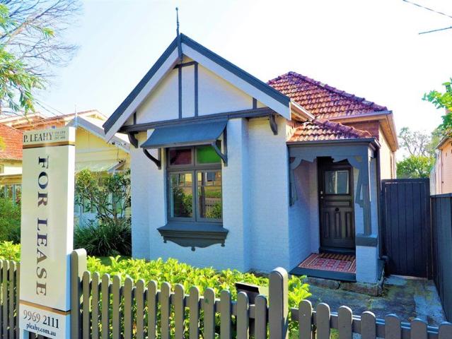 House for rent in Lower North Shore, Sydney