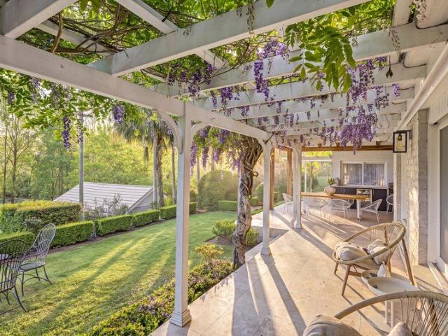 Cottage for sale in Lisarow, Gosford
