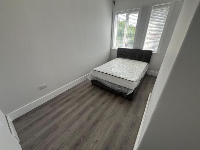 Apartment to rent in Bluebell, North Tipperary