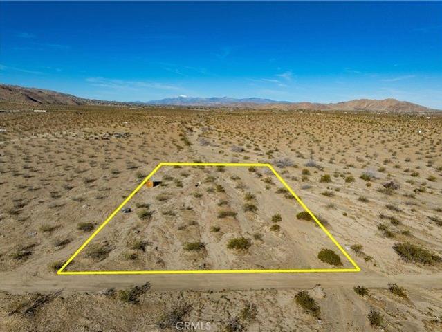 Land for sale in Joshua Tree, California