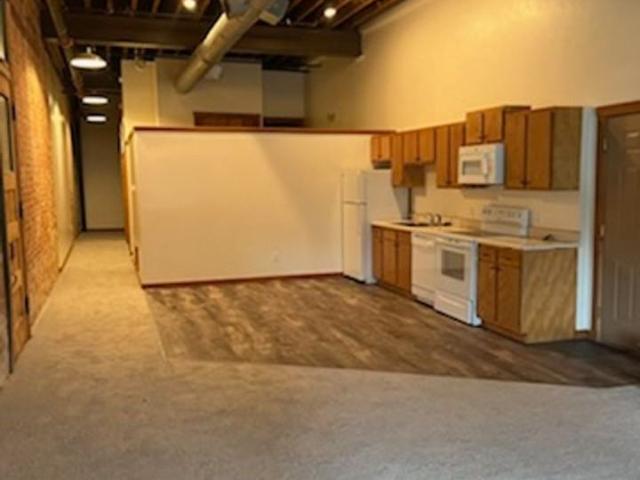 Apartment for rent in Warehouse District, Toledo