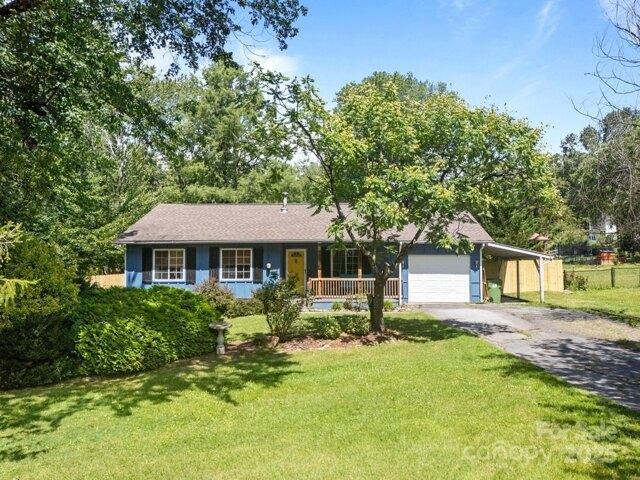 House for sale in Fletcher