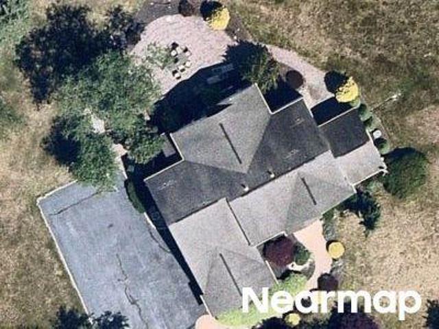 House for sale in Kendall Park, New Jersey