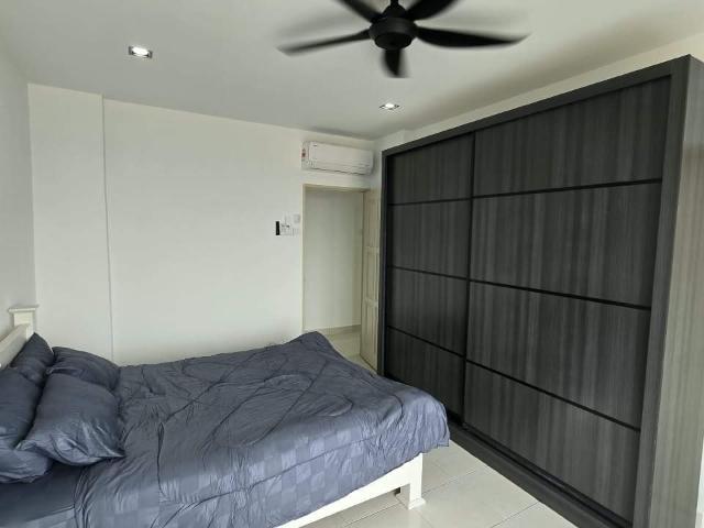 Room for rent in Kampung Tersusun Sungai Ara, George Town