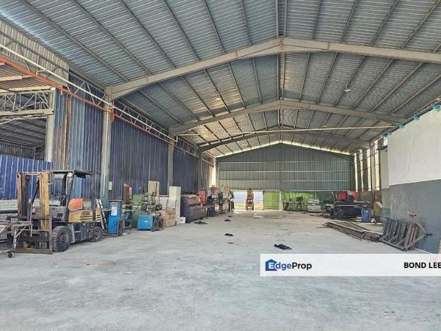 Warehouse for rent in Selayang, Selangor