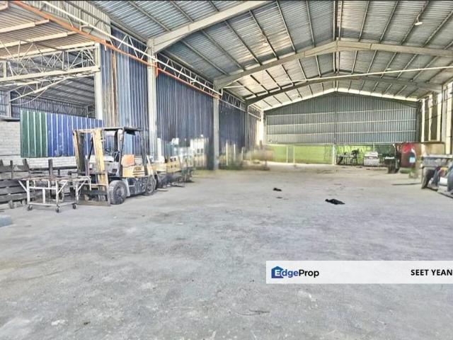 Warehouse for rent in Selayang, Selangor