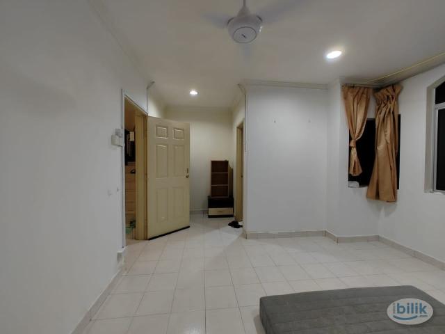 Room for rent in Country Heights Damansara, Kuala Lumpur