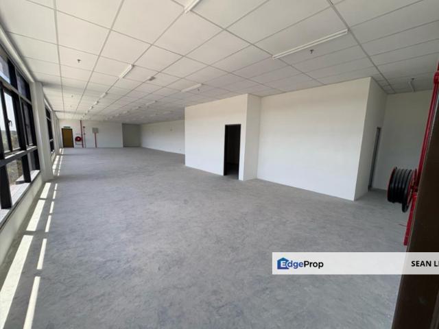 Warehouse for rent in Petaling, Alam Impian
