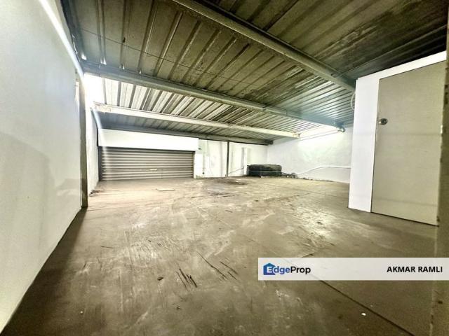 Shop for sale in Petaling, Damansara Damai