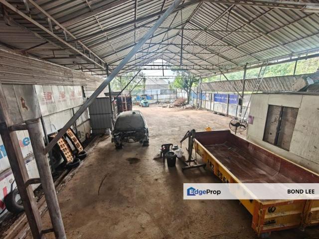 Warehouse for rent in Petaling, Alam Impian