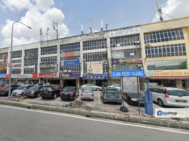 Shop for sale in Kajang, Langat