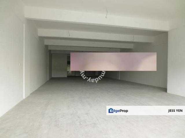 Shop for rent in Kajang, Langat