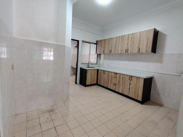 Terraced House for sale in Alam Impian, Selangor