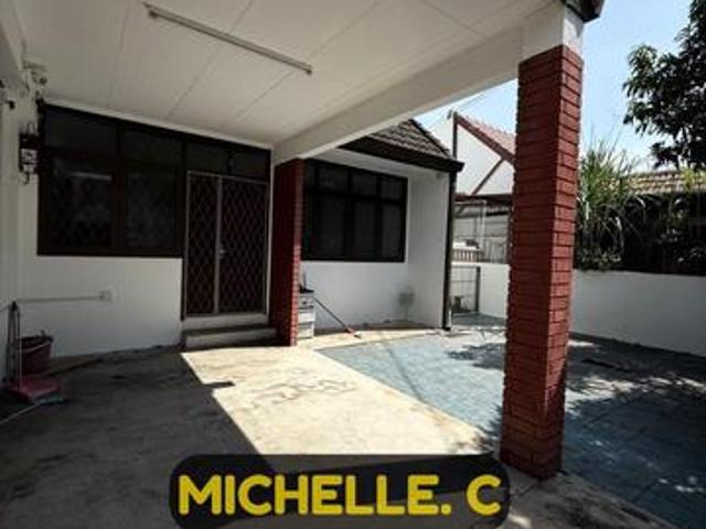 Terraced House for rent in Georgetown, Penang