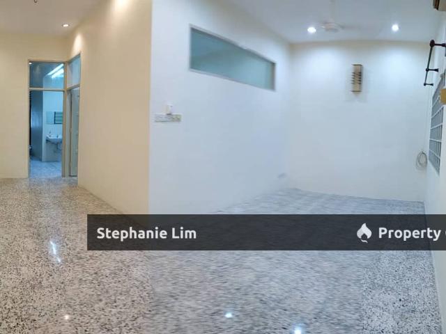 Terraced House for rent in Georgetown, Penang