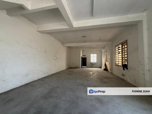 Shop for sale in Wellesley, Penang
