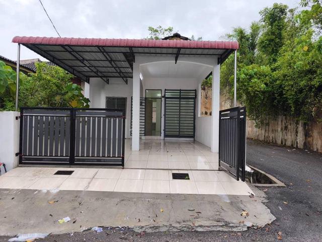 Terraced House for sale in Wellesley, Penang