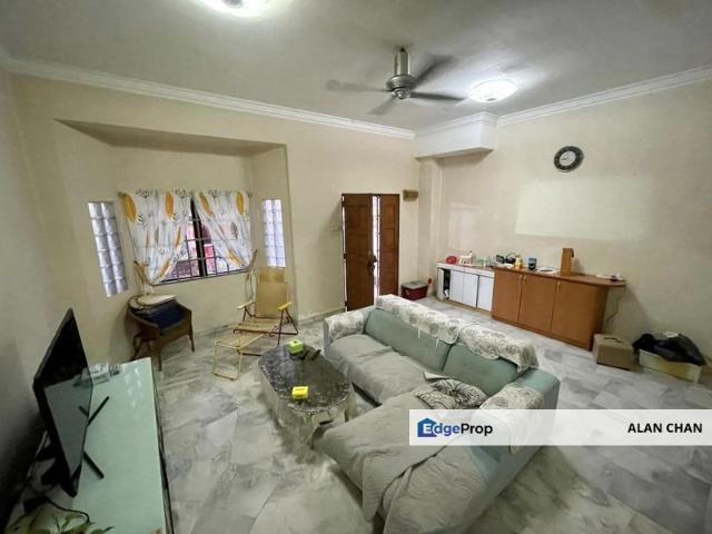 House for sale in Kajang, Langat