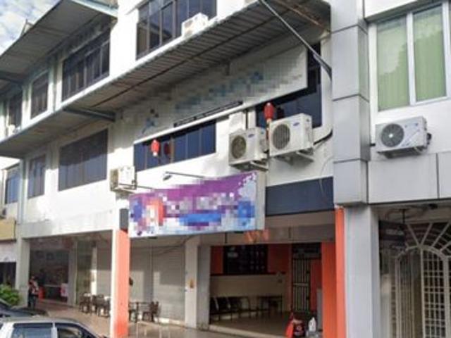 Shop for rent in Kuching, Bahagian Kuching