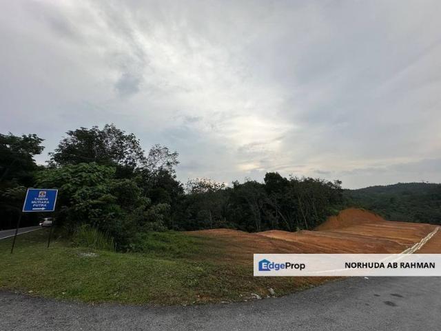 Shop for sale in Tanjong Sepat, Selangor