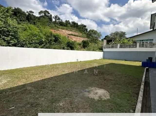 House for sale in Tanjong Sepat, Selangor