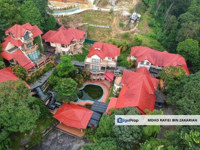 House for sale in Country Heights Damansara, Kuala Lumpur