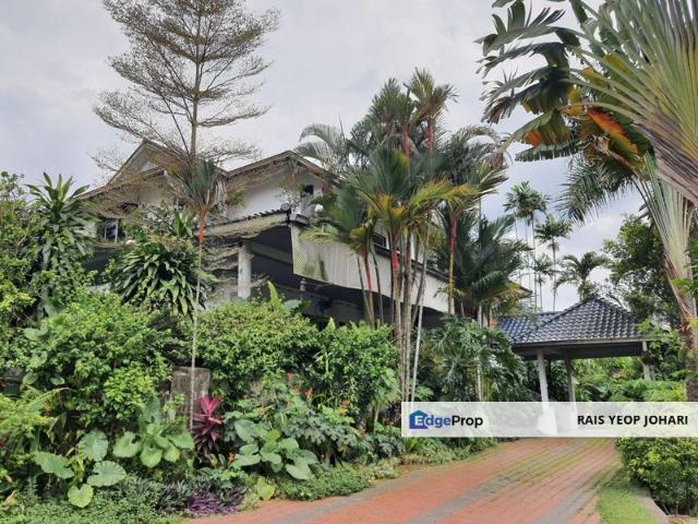House for sale in Country Heights Damansara, Kuala Lumpur