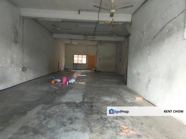 Shop for rent in Perak, Perak Tengah