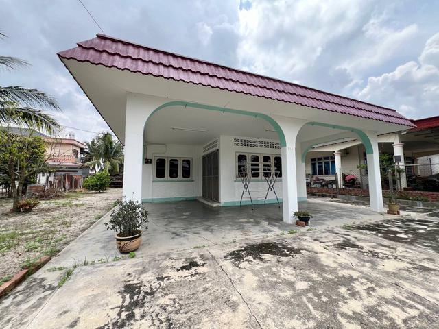 Bungalow for sale in Perak, Perak Tengah