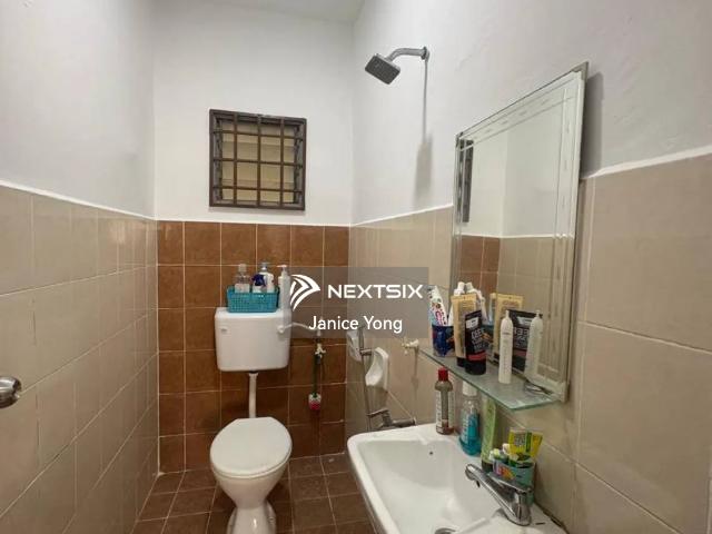 Warehouse for rent in Johor