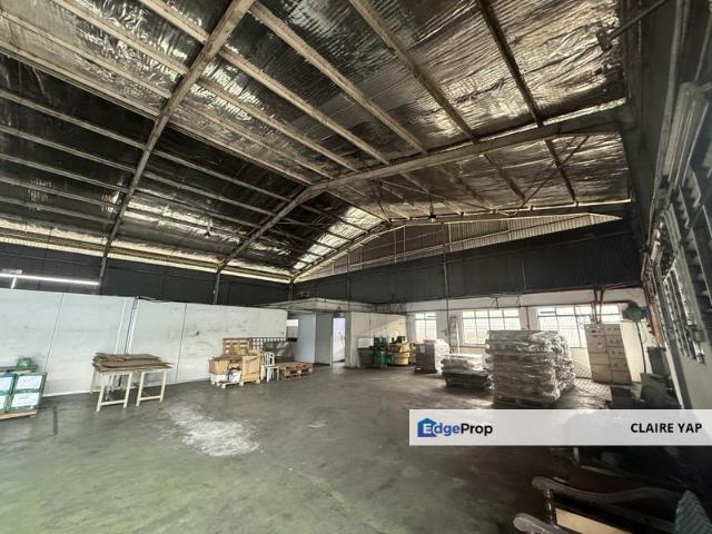 Warehouse for rent in Ulu Tiram, Johor
