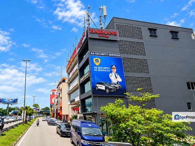 Shop for rent in Petaling Jaya, Petaling