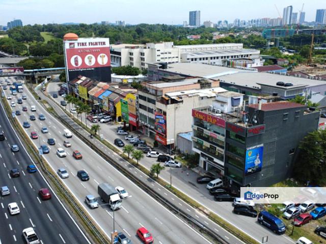 Shop for sale in SS 8, Petaling Jaya
