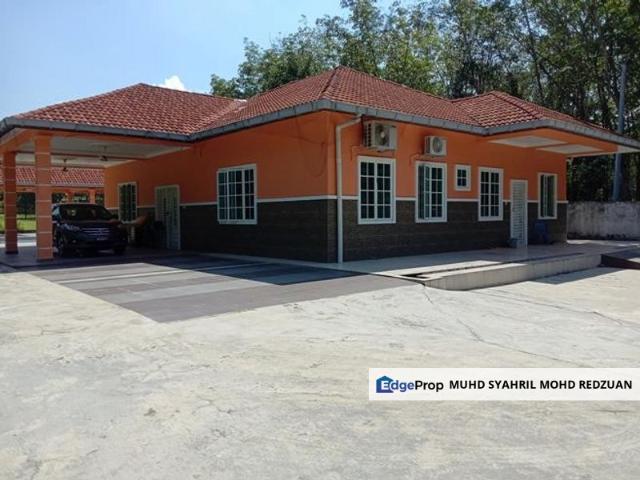 Shop for sale in Perak