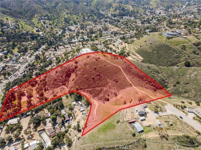 Land for sale in Sunland