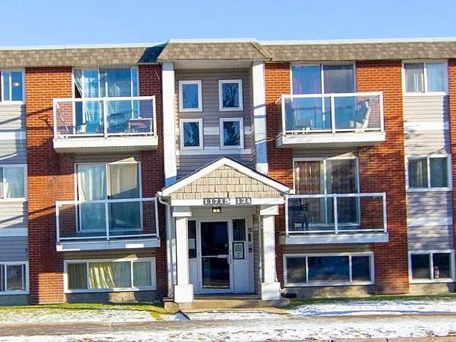 Apartment for rent in Wedgewood, Alberta