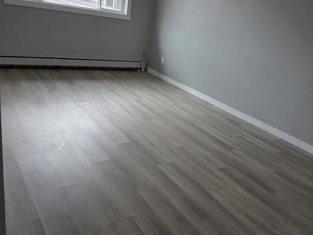 Apartment for rent in Wedgewood, Alberta