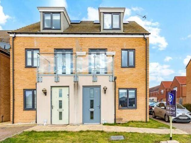 House for sale in South Ockendon, Essex