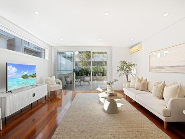 Townhouse for sale in Sydney, New South Wales