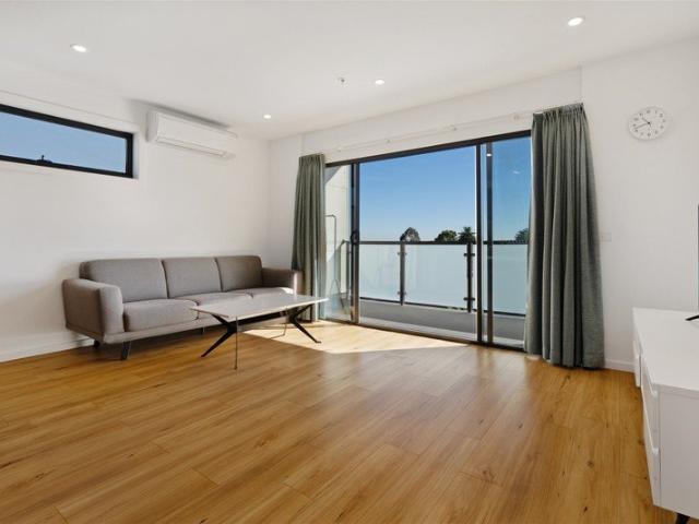 Apartment for sale in Box Hill, Melbourne