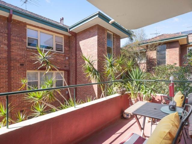 Apartment for sale in St Kilda, Melbourne