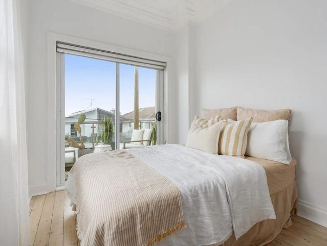 Granny Flat for rent in Randwick, Sydney