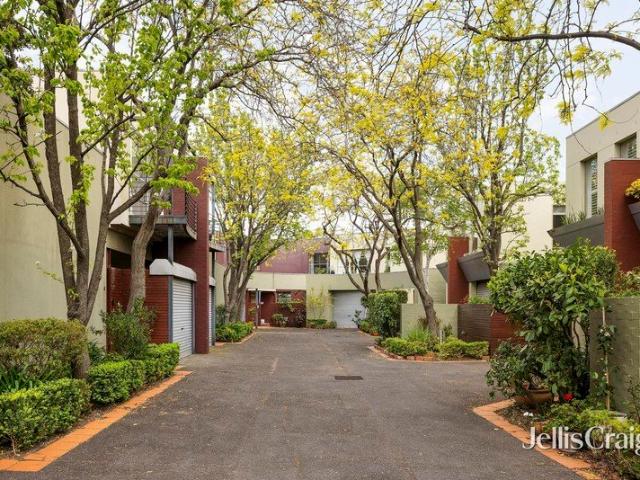 Townhouse for sale in Camerons Creek, Victoria