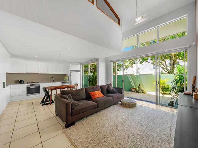 House for rent in Varsity Lakes, Gold Coast City