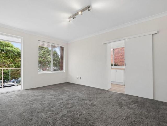 Apartment for rent in Dee Why Beach, Sydney