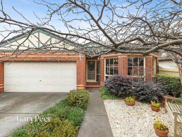 Townhouse for sale in Camerons Creek, Victoria