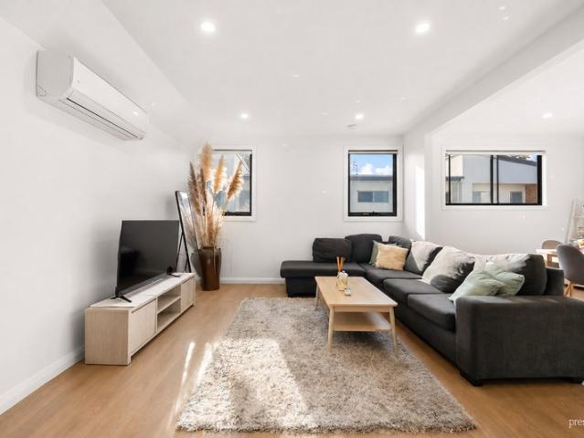 Townhouse for sale in Ambergate, New South Wales
